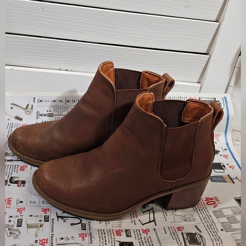 Soft StyleMoodie Daisy2 Brown Leather Ankle Boots - Size 6